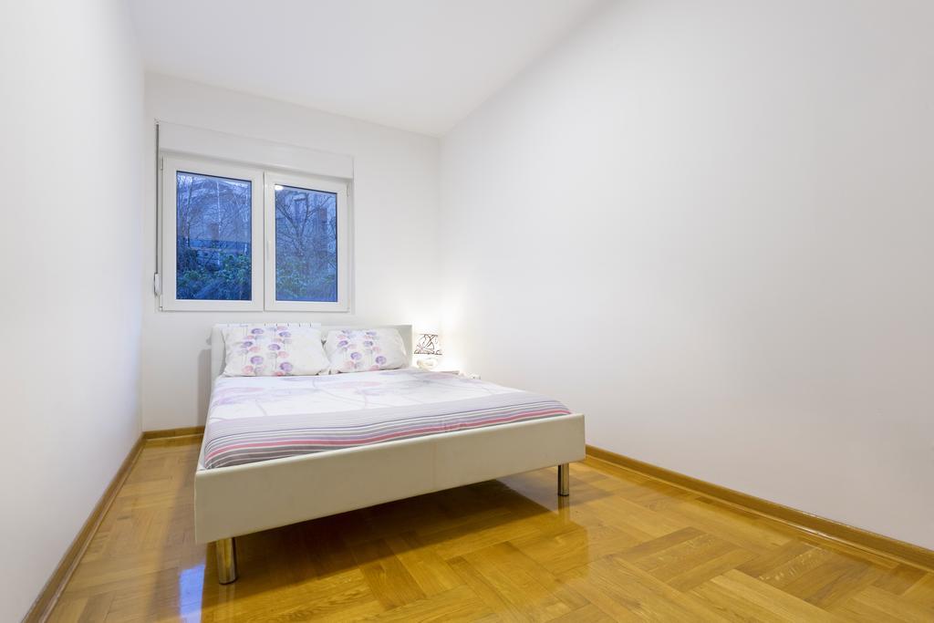 Prima Apartmani Beograd Pokoj fotografie